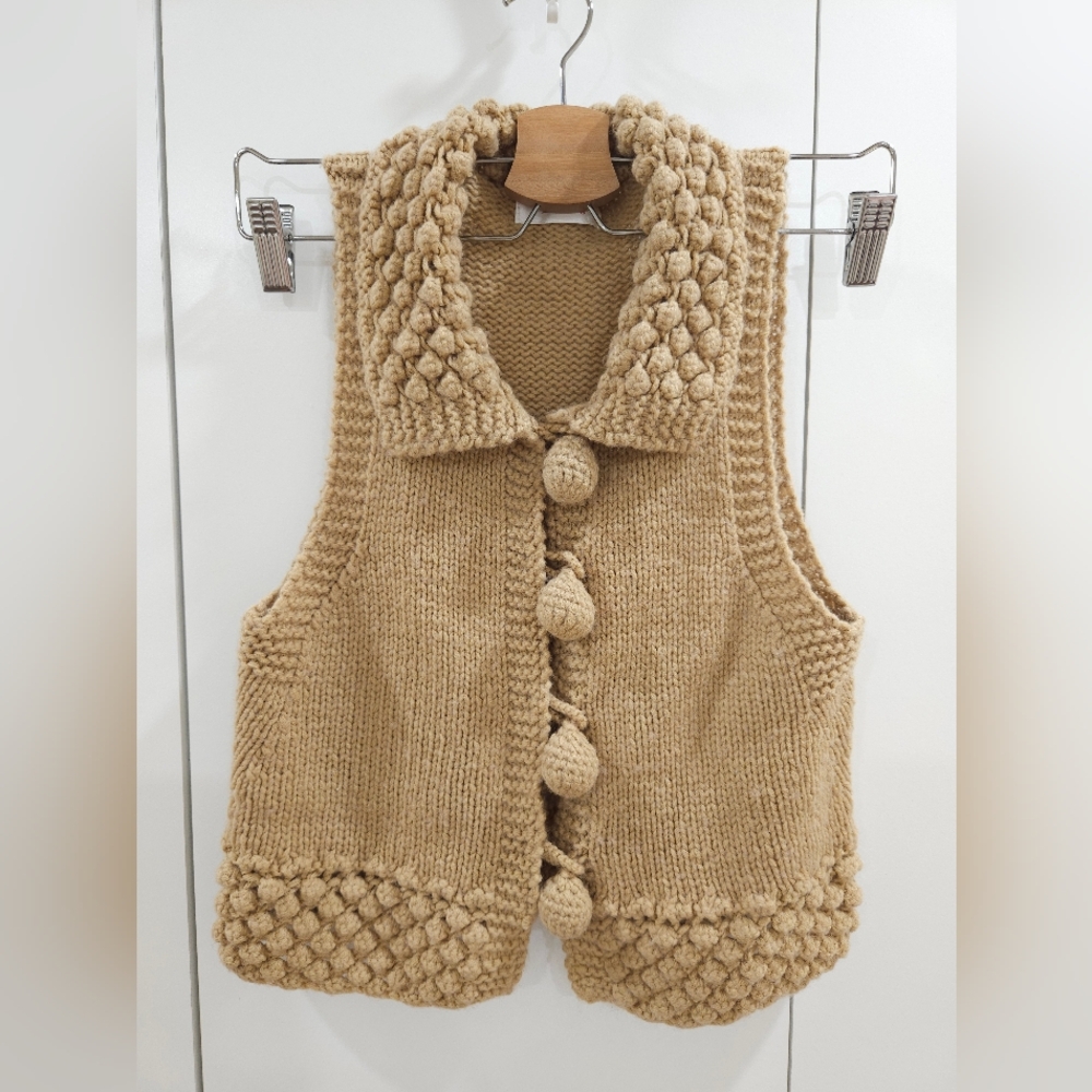 H2O Vintage Wool Blend Yarn Ball Chunky Crop Knit Tank Top